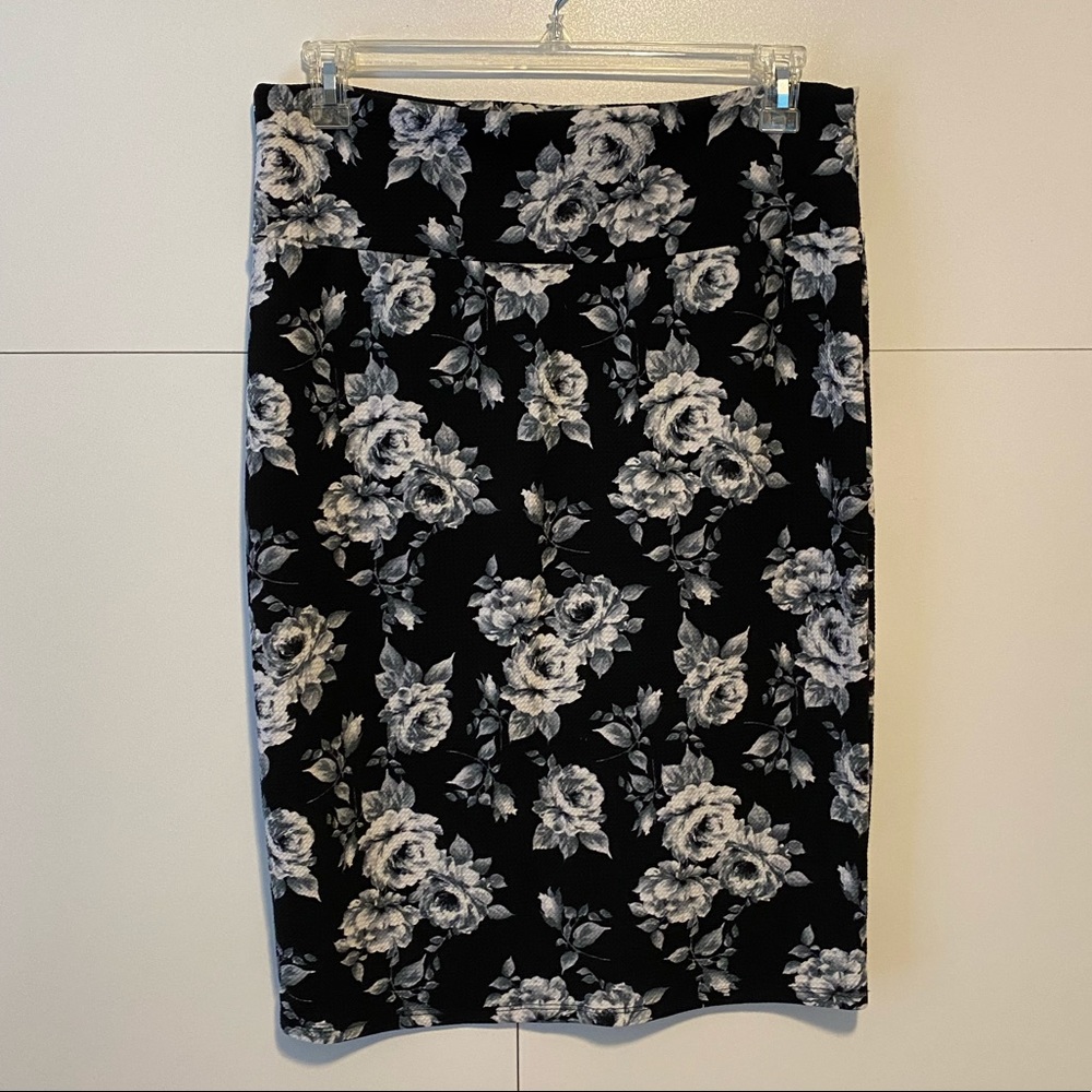 💎LuLaRoe XL Cassie Pencil Skirl Floral